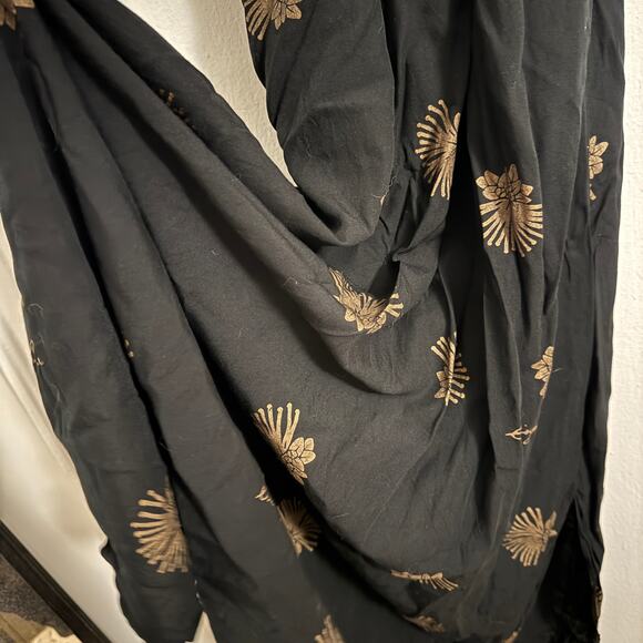 Living Hula Black Dress Vacay  Resort Elegant Breezy Romantic Floral Whimsygoth - Picture 9 of 9